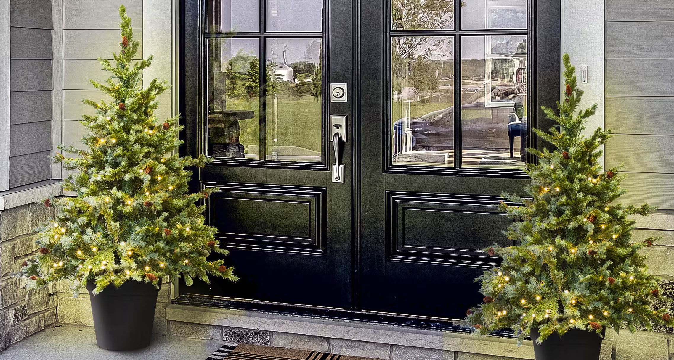 The Best Christmas Garden Decorations to Light Up Your Home