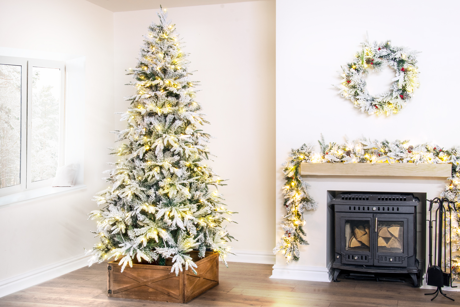 8 Christmas Tree Skirt Ideas to Bring Your Tree to Life